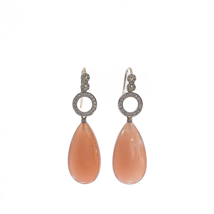 Ohrhänger mit tropfenförmigen Mondsteinen in Roségold mit Brillanten