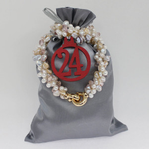 Adventskalender Türchen Nr. 24, Mehrreihige Kette aus Süßwasserperlen und Quarztropfen mit Steckverschluss, Silber vergoldet